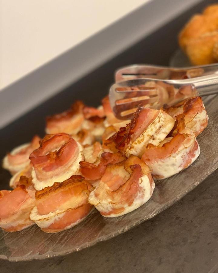 Hotel Apogeo - Breakfast Experience Римини Экстерьер фото